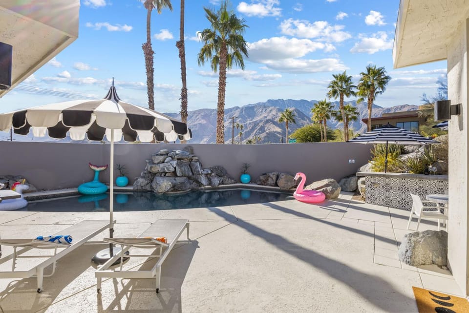 Patio, Patio, Pool view, Pool view, Swimming pool, Swimming pool