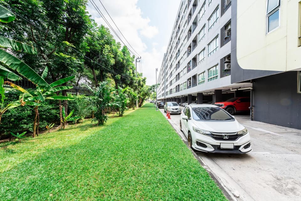 Elio Sukhumvit 64 Apartment in Bangkok