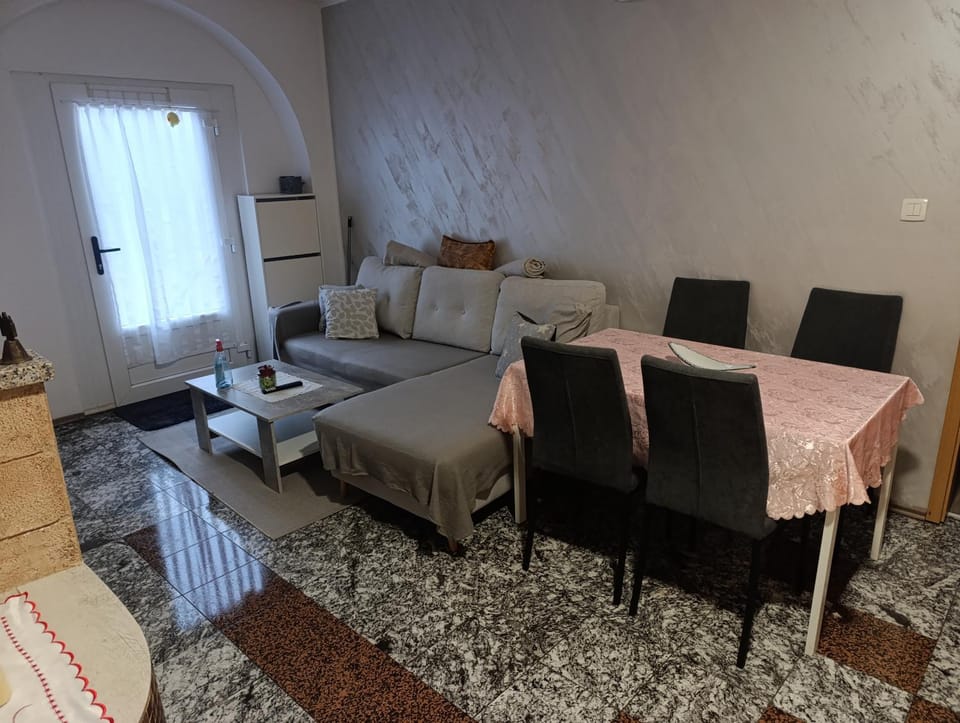 Apartman Mira Apartment in Rijeka