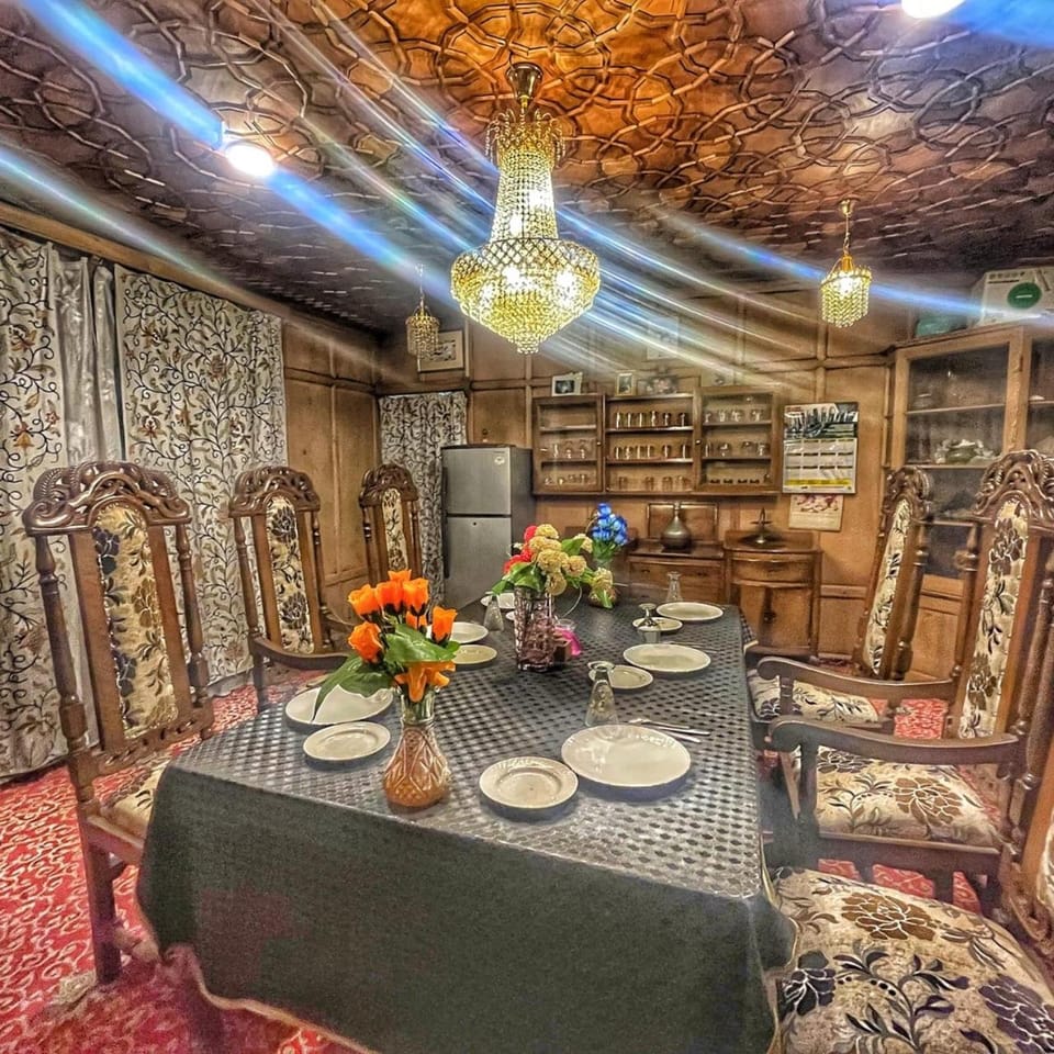 Dining area, Breakfast, Buffet breakfast, Asian breakfast, Italian breakfast