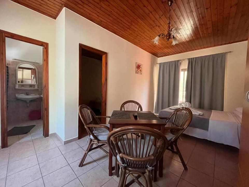 Mimosa Apartments with Pool Apartment in Corfu, Greece
