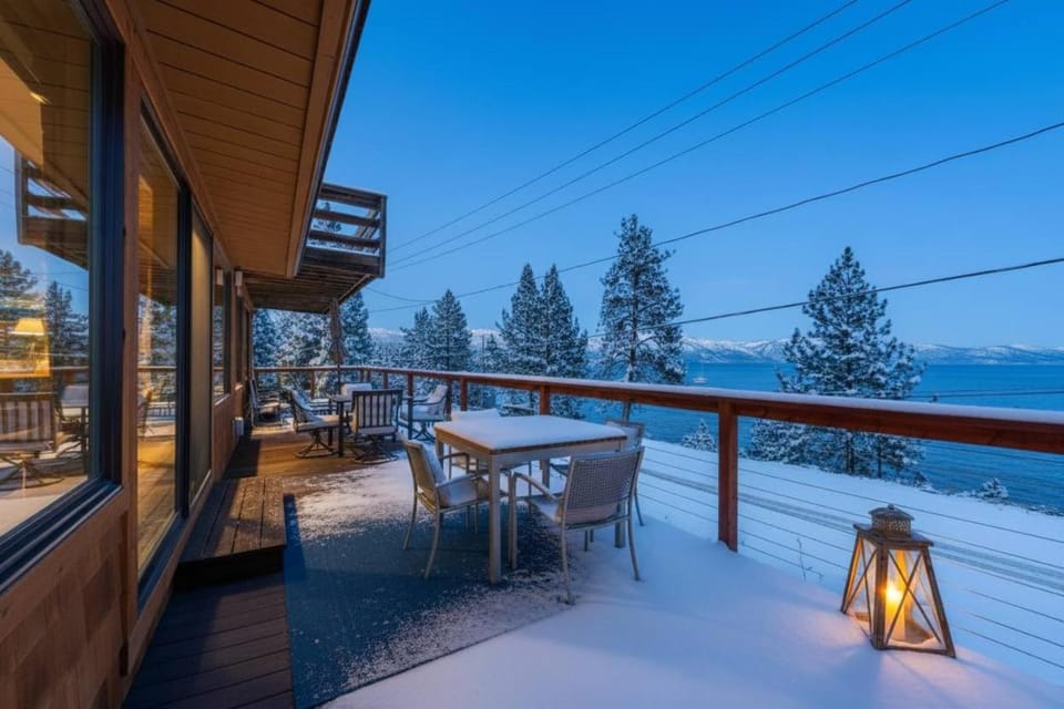 Big Blue Views Walk 2 Lake House in Tahoe Vista