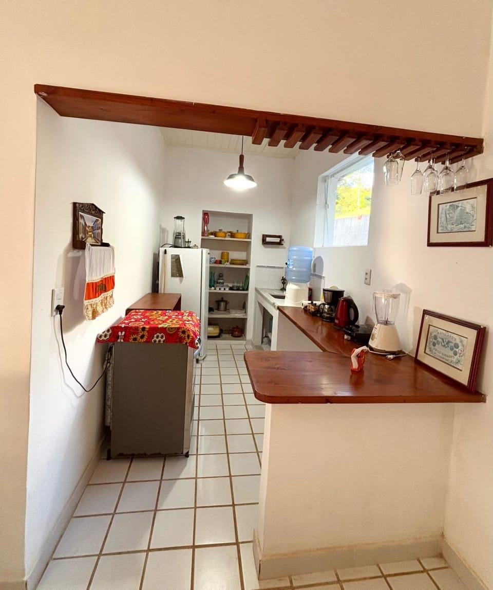 Kitchen or kitchenette, oven, stove