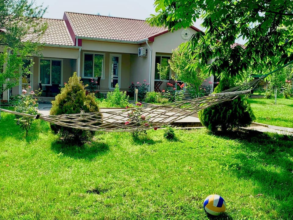 Cozy Family Cottages Villa in Azerbaijan