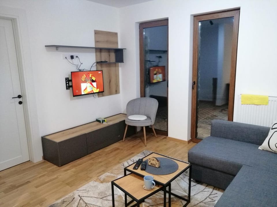 Divčinova S1 Apartment in Zlatibor District, Serbia