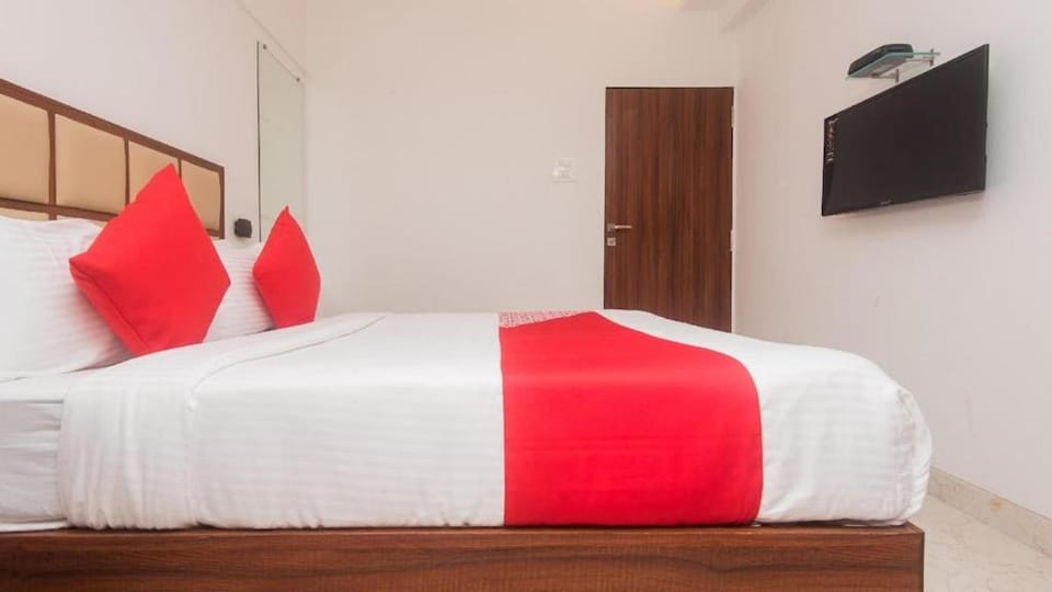 HOTEL GRAND PLAZA INN Hotel in Mumbai