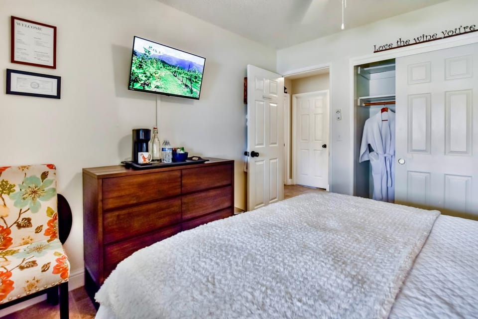 Wine Country Retreat - for the Solo Traveler Vacation rental in Paso Robles