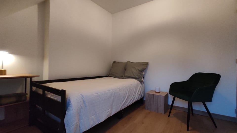 The Gast-House : Family Apartment in Normandy