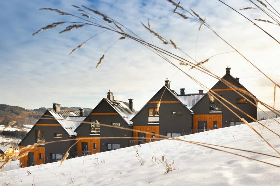 Property building, Natural landscape