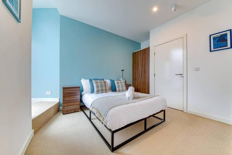 Modern City Centre Apartment 2 x Double En-Suite Apartment in Sheffield