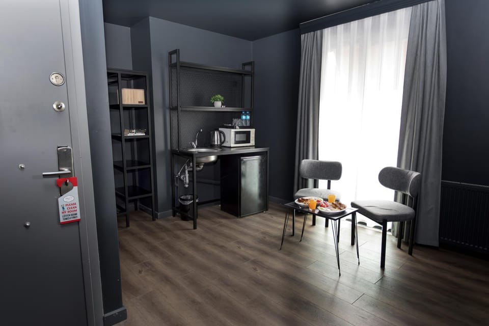 Coffee/tea facilities