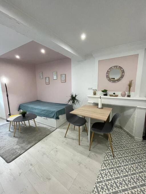 Night, Living room