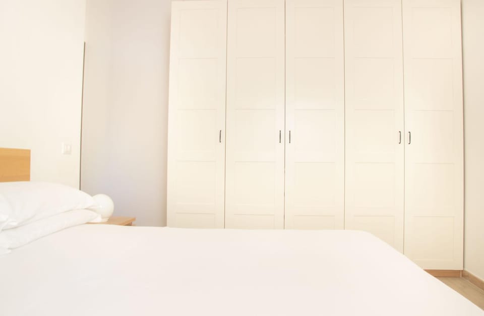 Appartamento Moderno e Luminoso (Metro B) Apartment in Rome