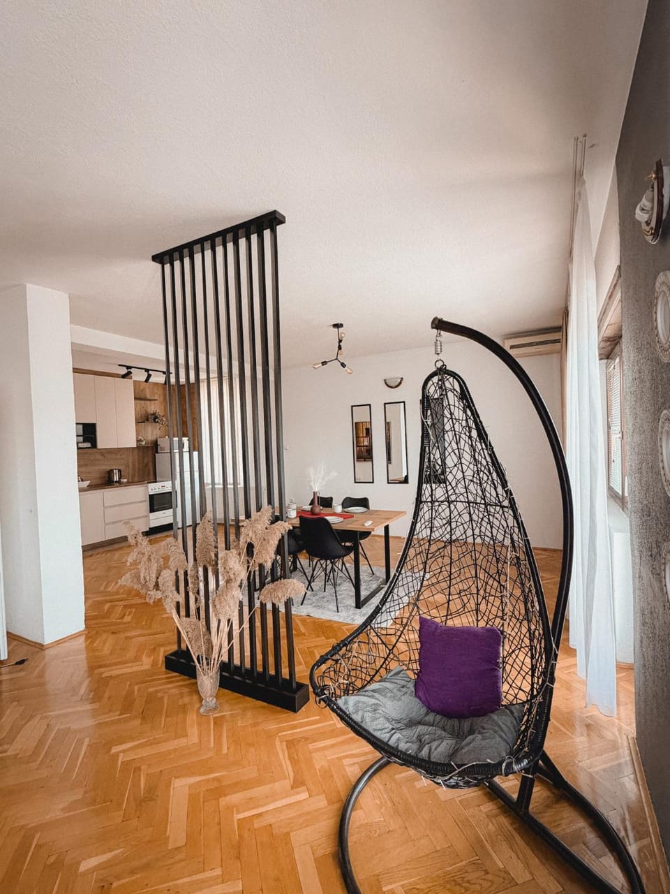 Living room, Dining area, kitchen