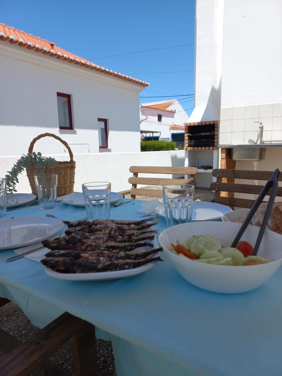 Off site, BBQ facilities, Garden, Dining area
