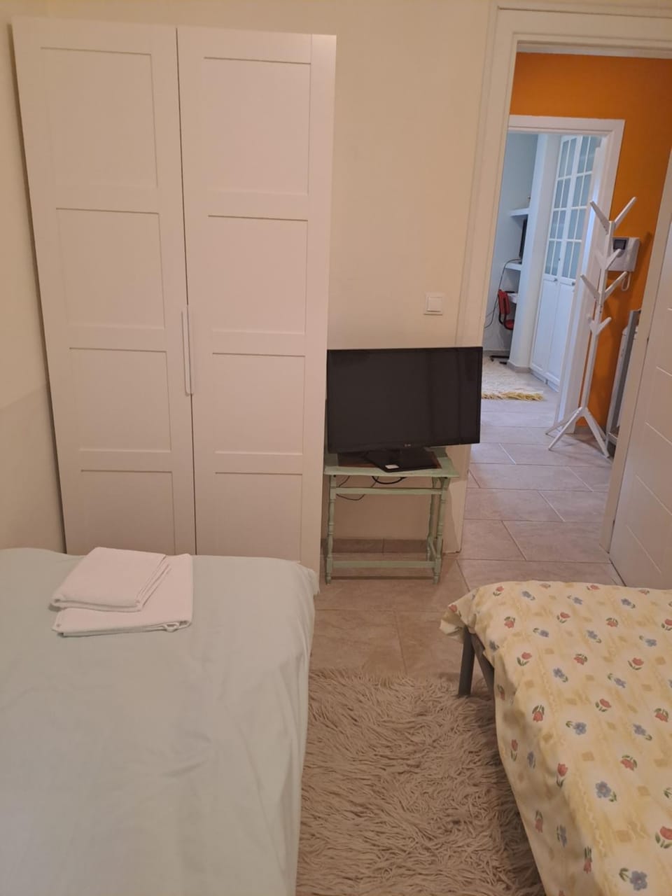 Bed, Bedroom, wardrobe