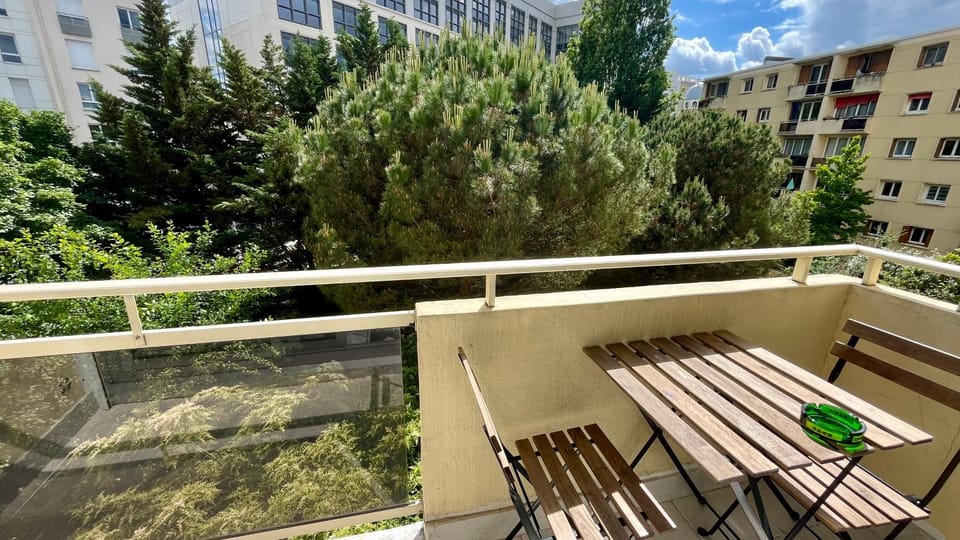 Balcony/Terrace, Garden view