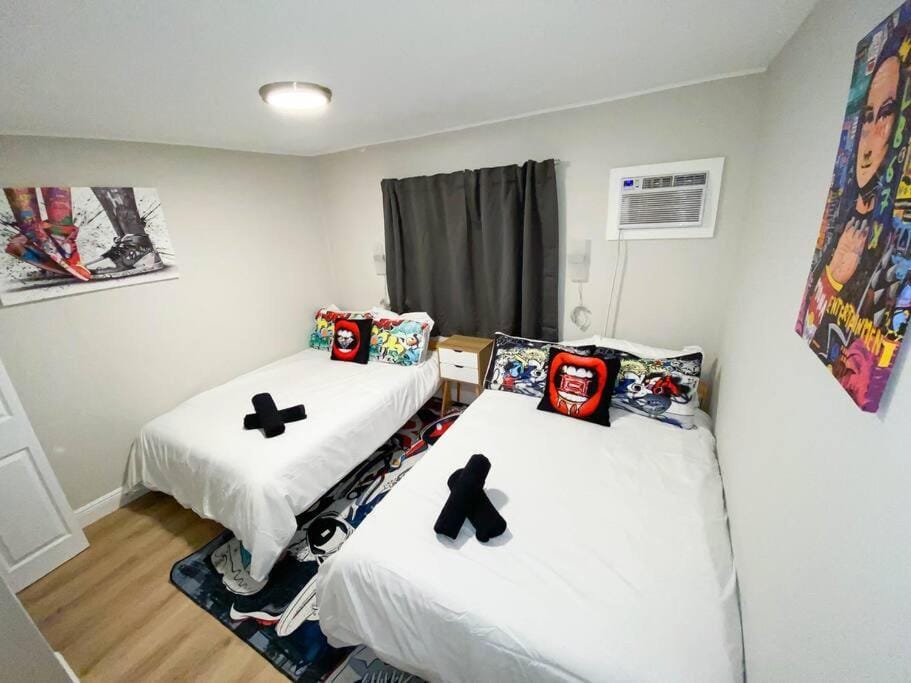 Bed, Bedroom