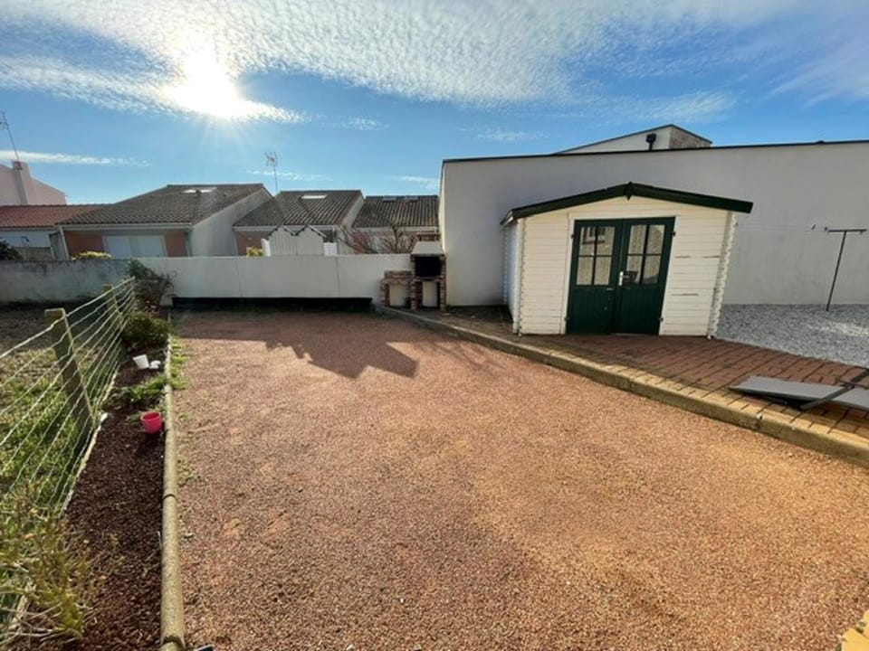 Maison spacieuse à 350m de la plage, 5 chambres, calme - FR-1-323-489 House in Saint-Jean-de-Monts