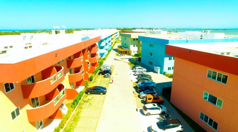 Property building, Natural landscape, Parking