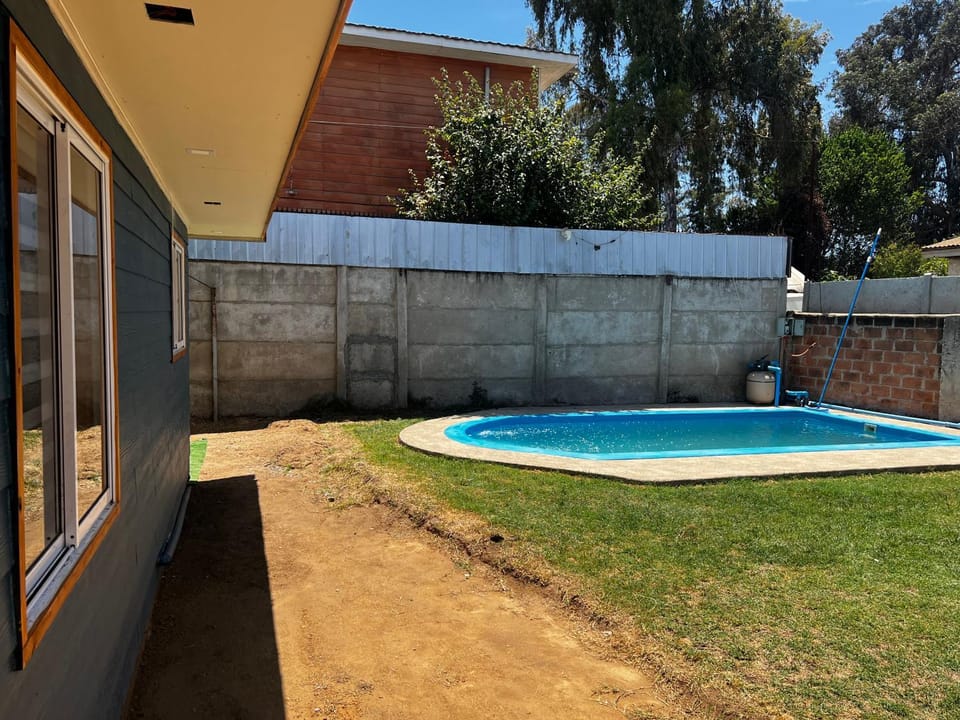 Day, Garden, Swimming pool
