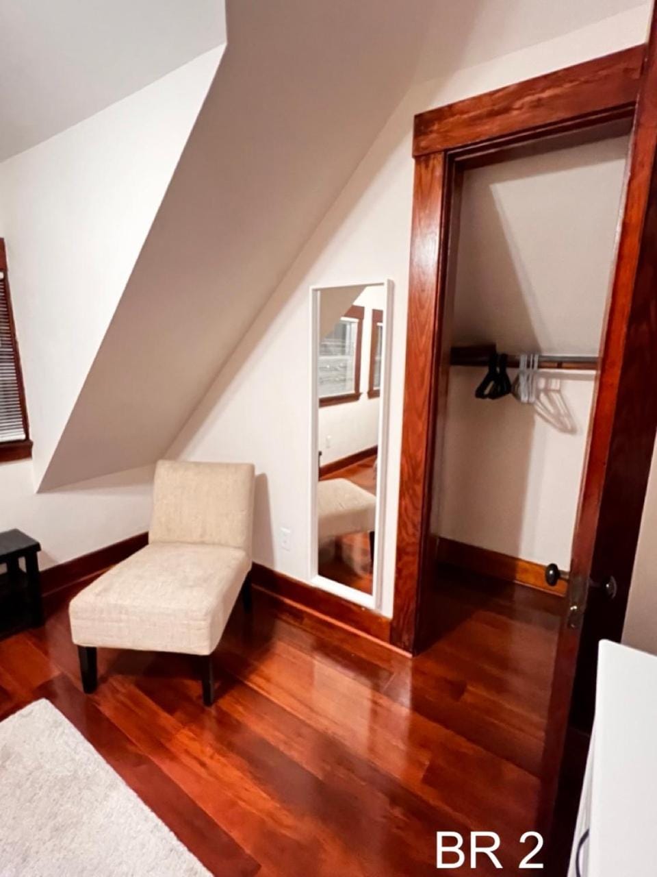 B4-3 COSY and HOMEY with ALL Apartment in West Haven