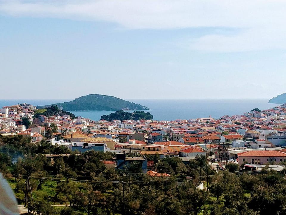 Nearby landmark, Off site, Natural landscape, Bird's eye view, On site