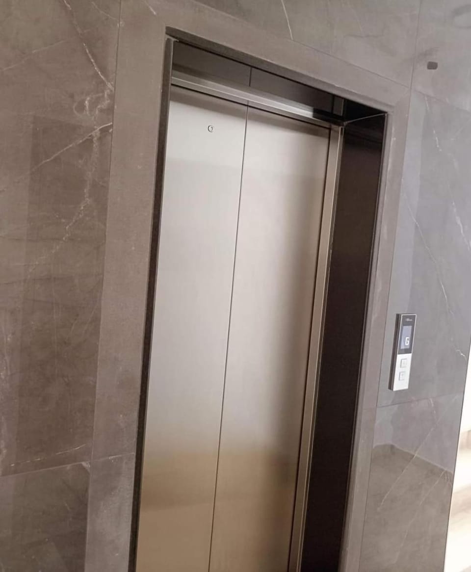 elevator