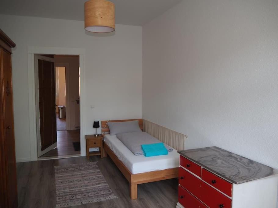 TOP 3-Raum Wohnung, ideal für Monteure und Gruppen Apartment in Dresden-Neustadt