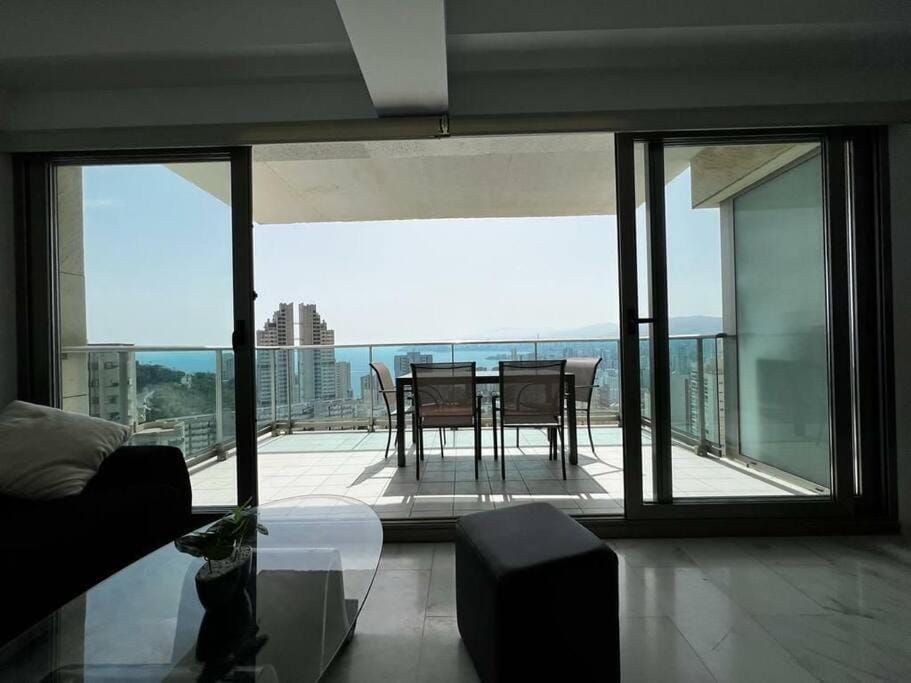 Natural landscape, View (from property/room), Balcony/Terrace, Living room, Sea view