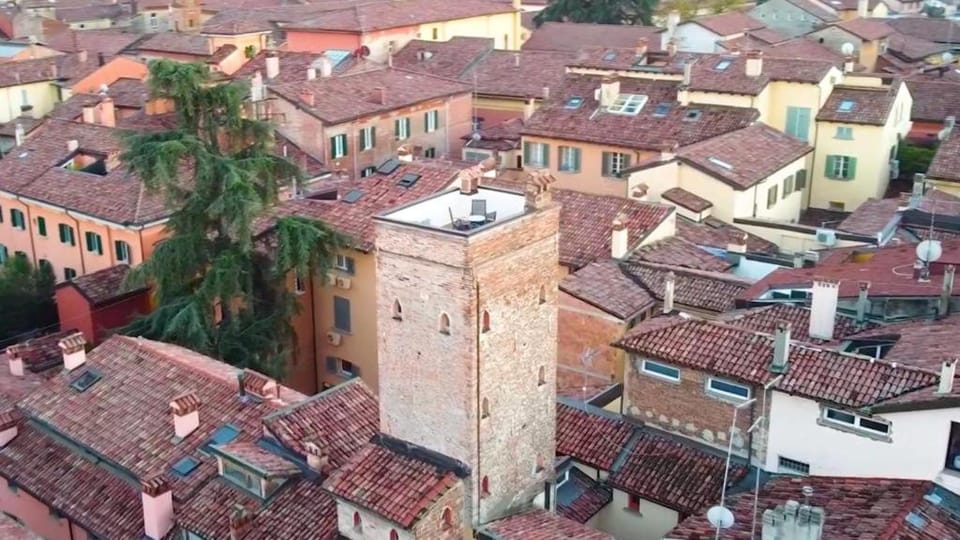 Property building, Day, Bird's eye view, City view