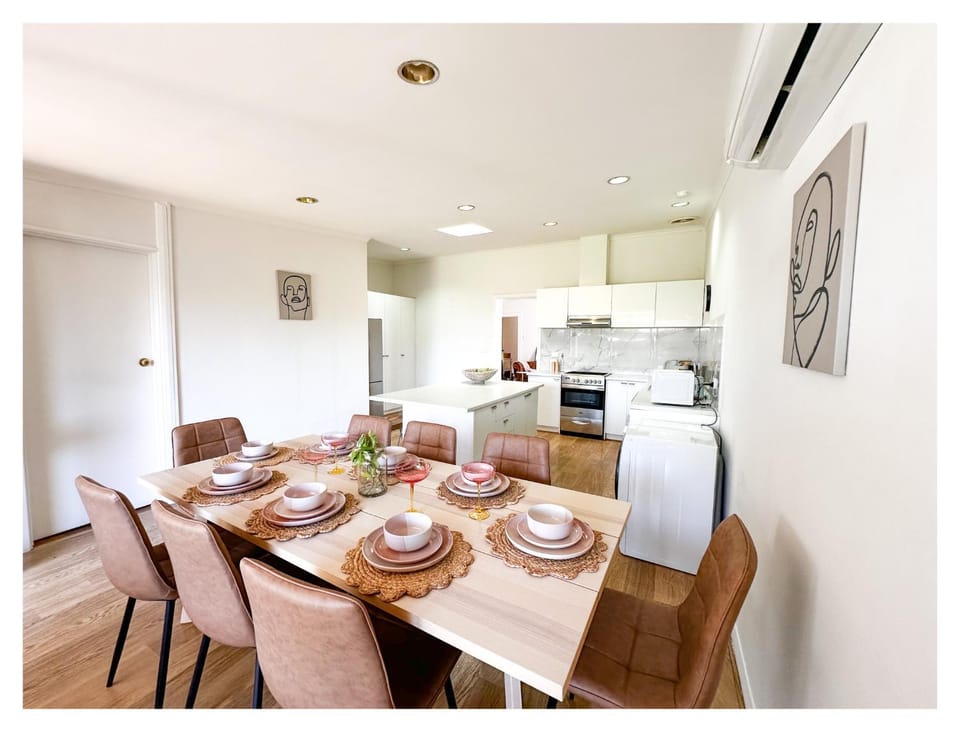 HAVEN: Stunning Unley *history*location*charm 3bd House in Adelaide