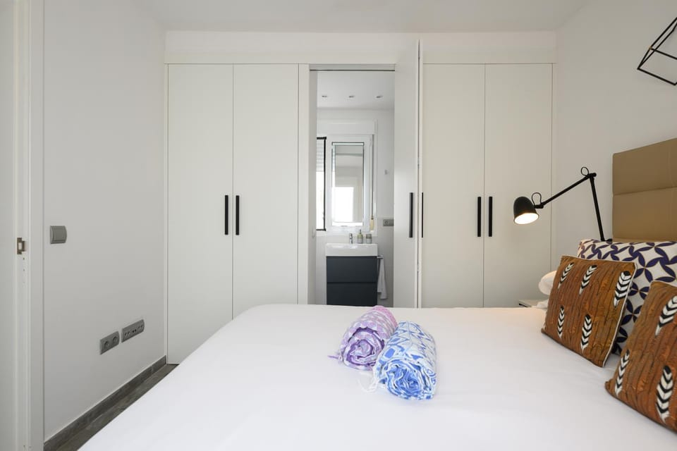 Bed, Bathroom, Bedroom