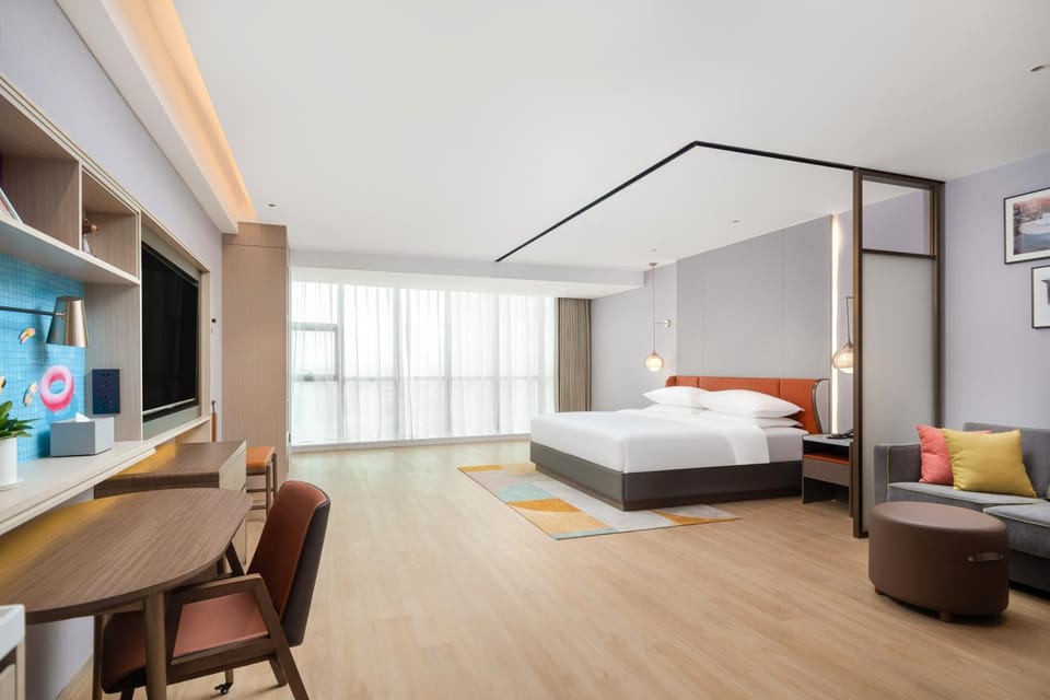 Bed, Photo of the whole room