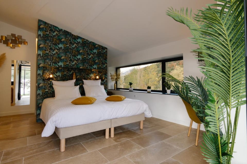 Domaine de Chabanne Bed and Breakfast in Provence-Alpes-Côte d'Azur