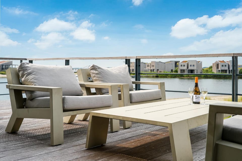 Villa 48 – Soft Sands | By the beach with views over the water Villa in Ouddorp