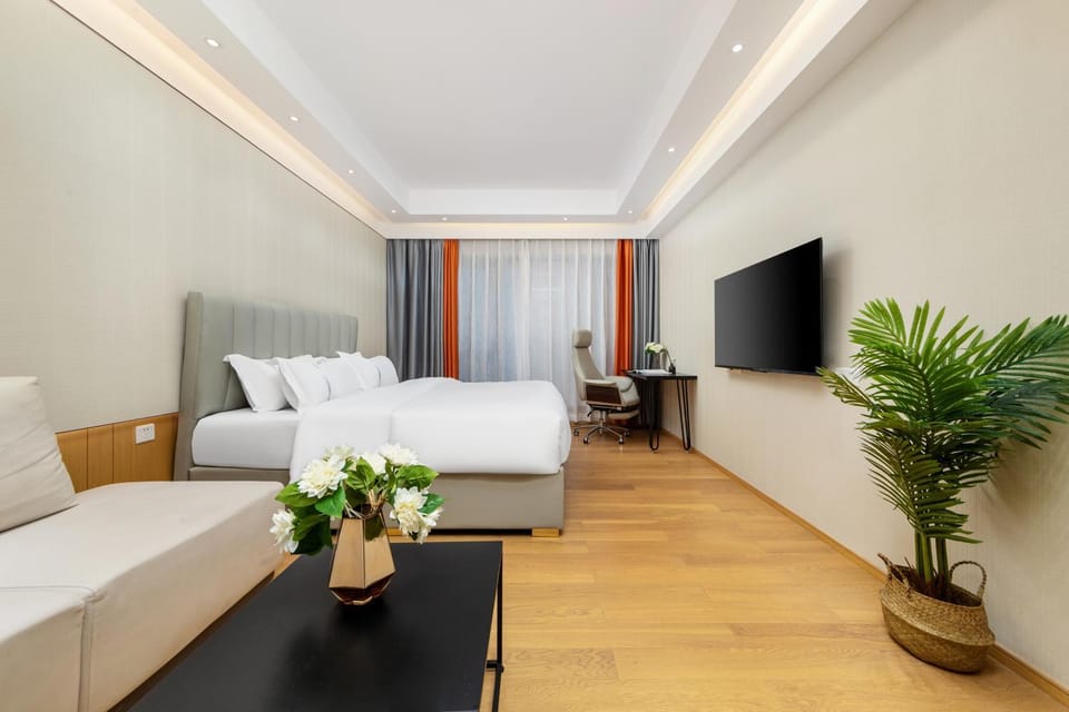Bed, Photo of the whole room