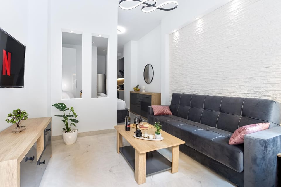 TV and multimedia, Living room, Seating area