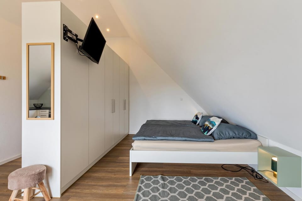 Property building, Living room, Bedroom
