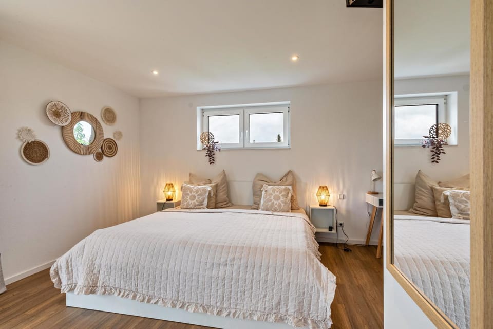 Living room, Bedroom