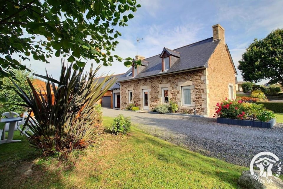 Gîte de la glanerie House in Brittany