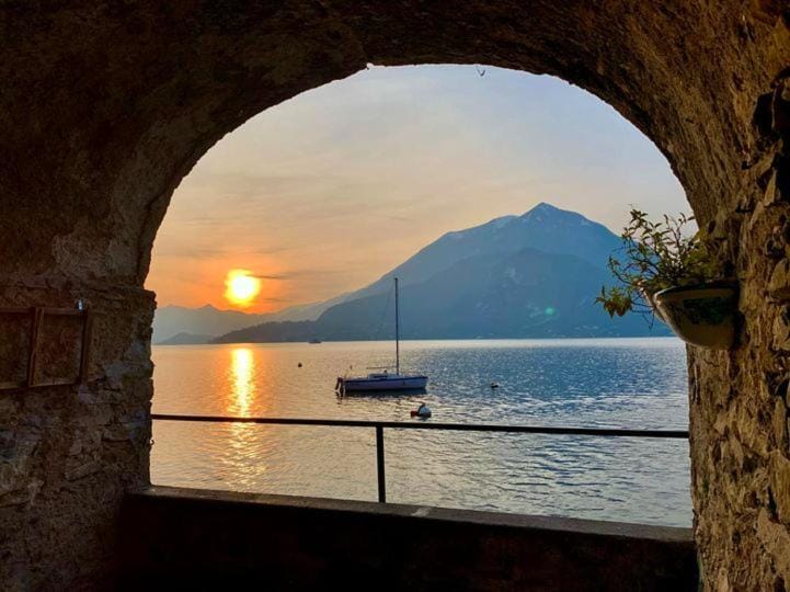 Nearby landmark, Natural landscape, Lake view, Sunrise