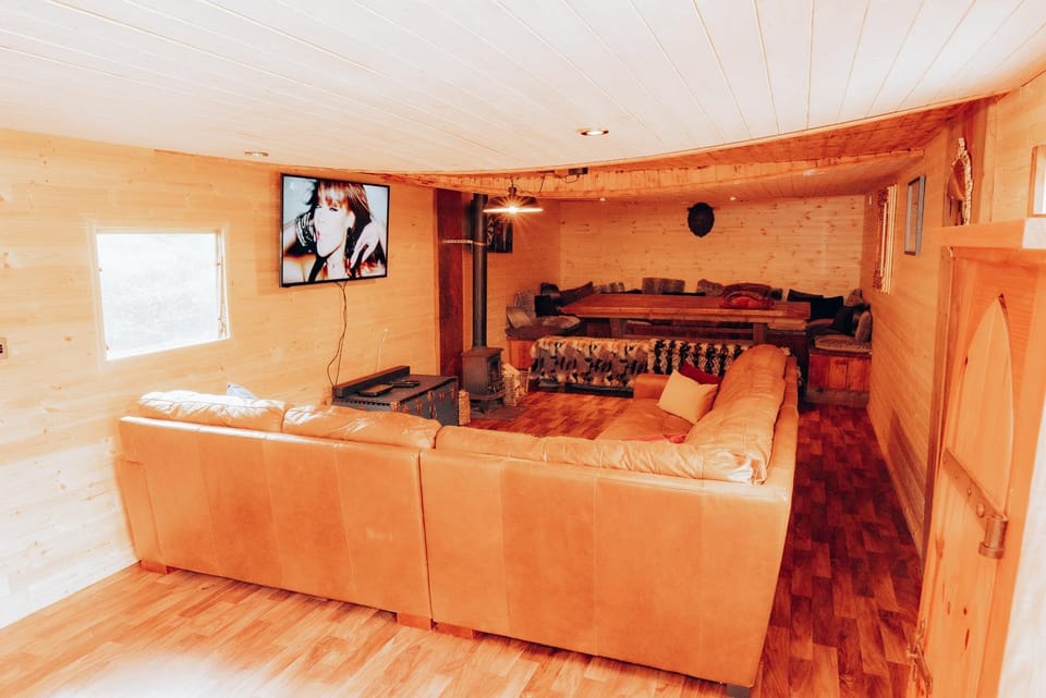 Lounge or bar, Seating area