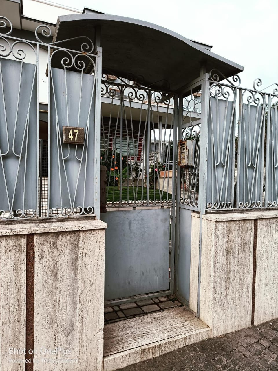 Property building, Internal: Not applicable to any particular room