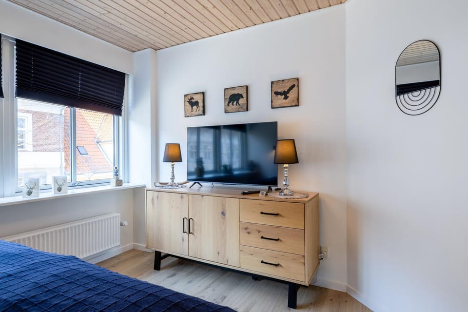 TV and multimedia, Bedroom