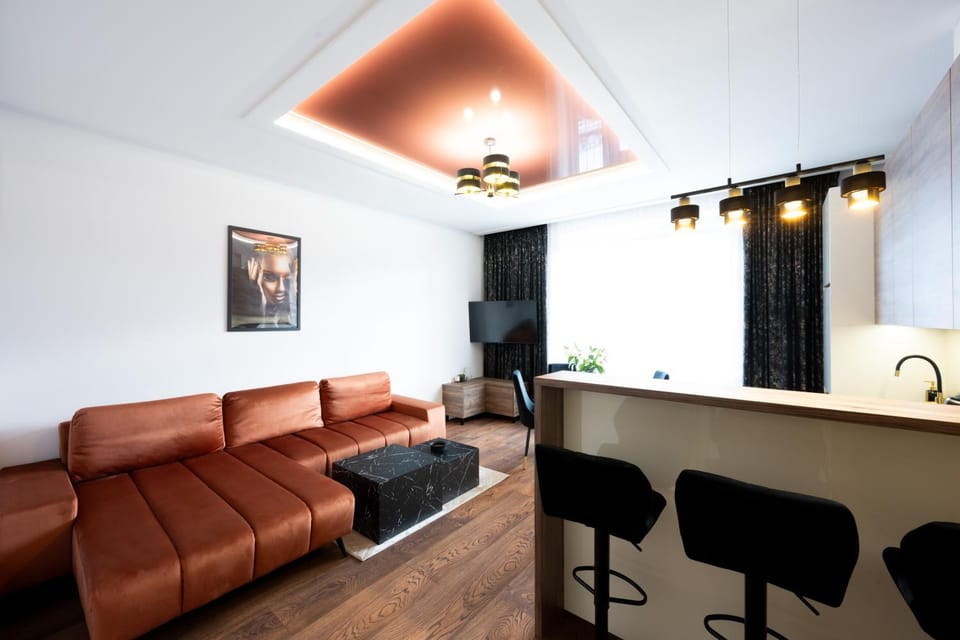 Kitchen or kitchenette, Living room, Seating area