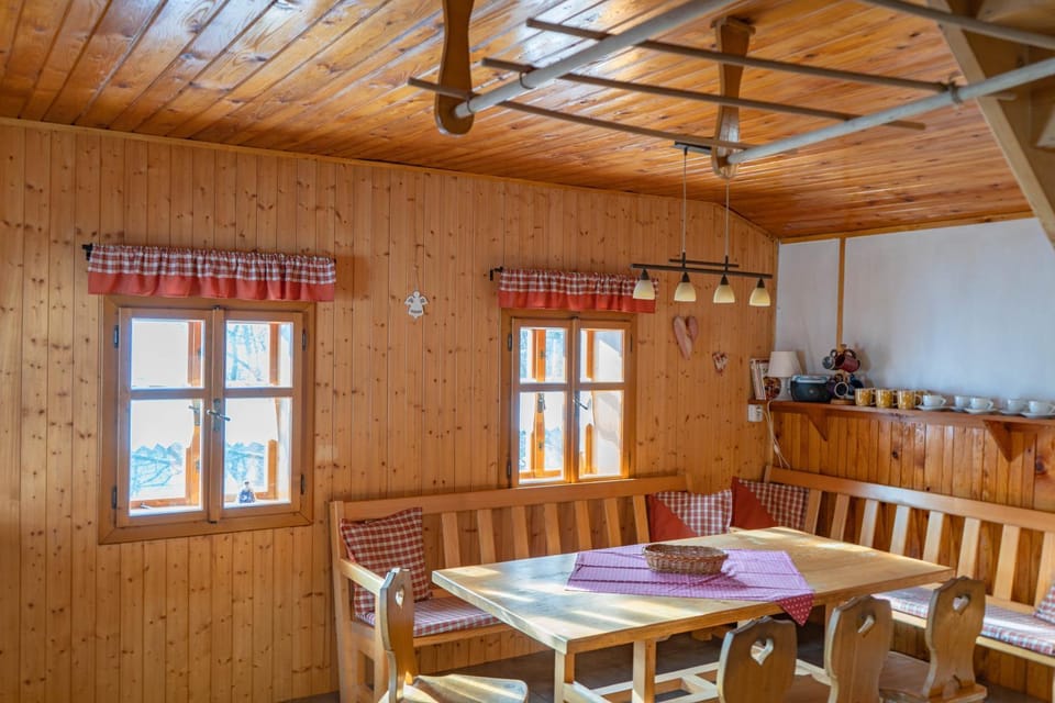 Chalupa Na Sklepě House in Czechia