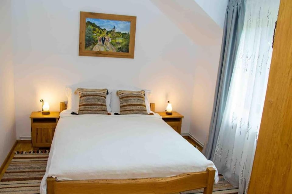 Bed, Decorative detail, Bedroom