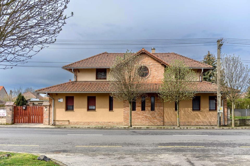 Property building, Day