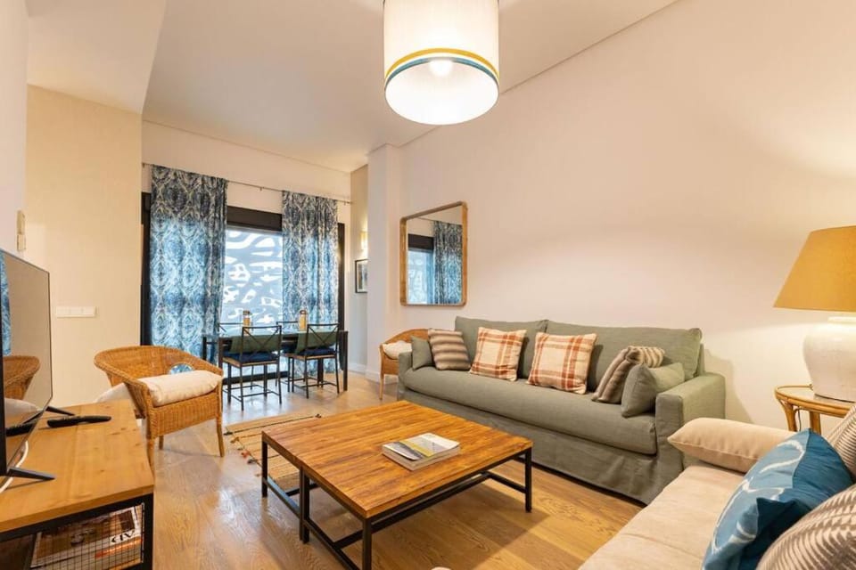 Angeles Deluxe Suite by Valcambre Apartment in Seville